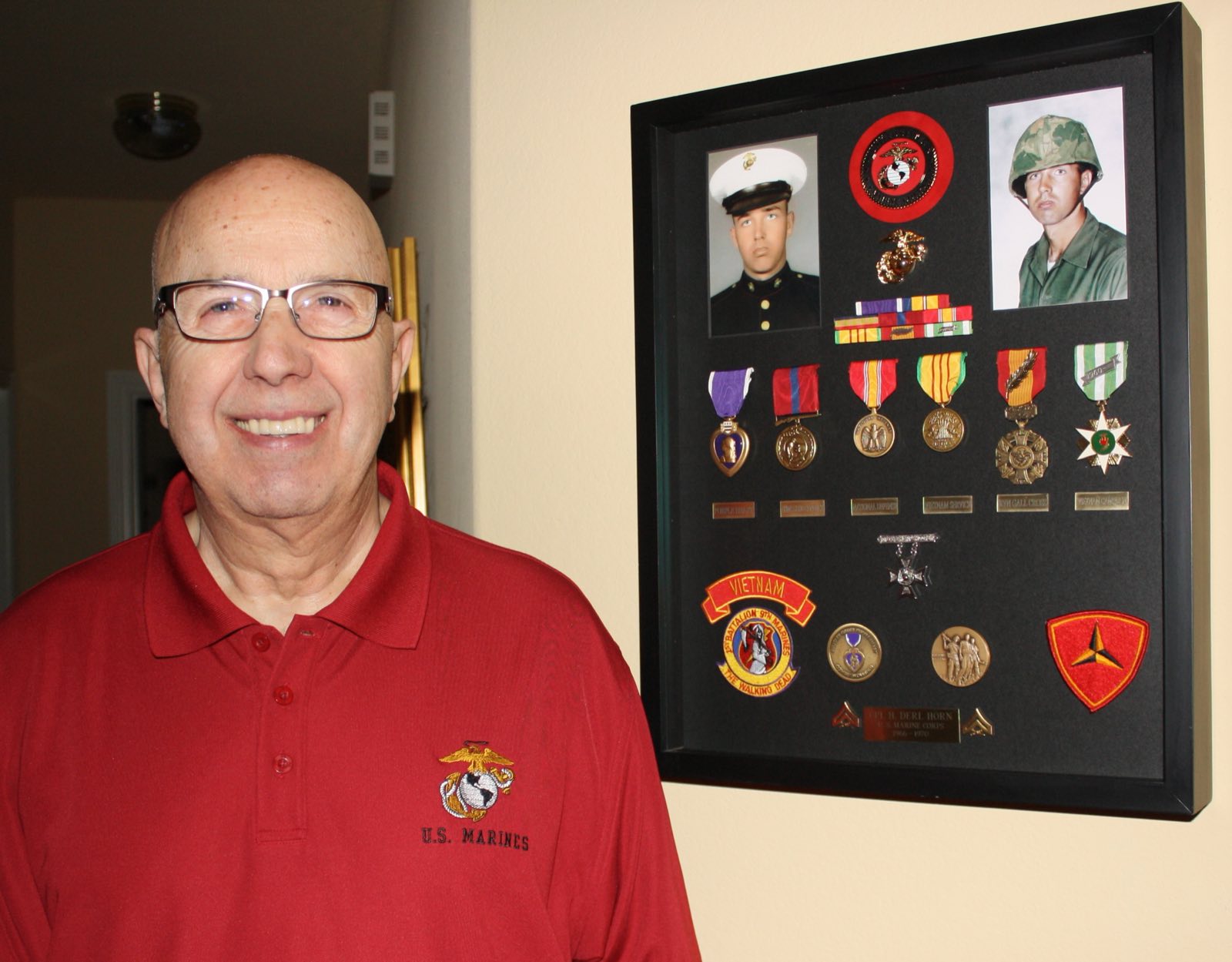 Derl Horn with his military decorations